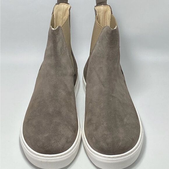 Valentino Mario Men’s Suede Chelsea Boots size 40/ us size 7 - Picture 2 of 12